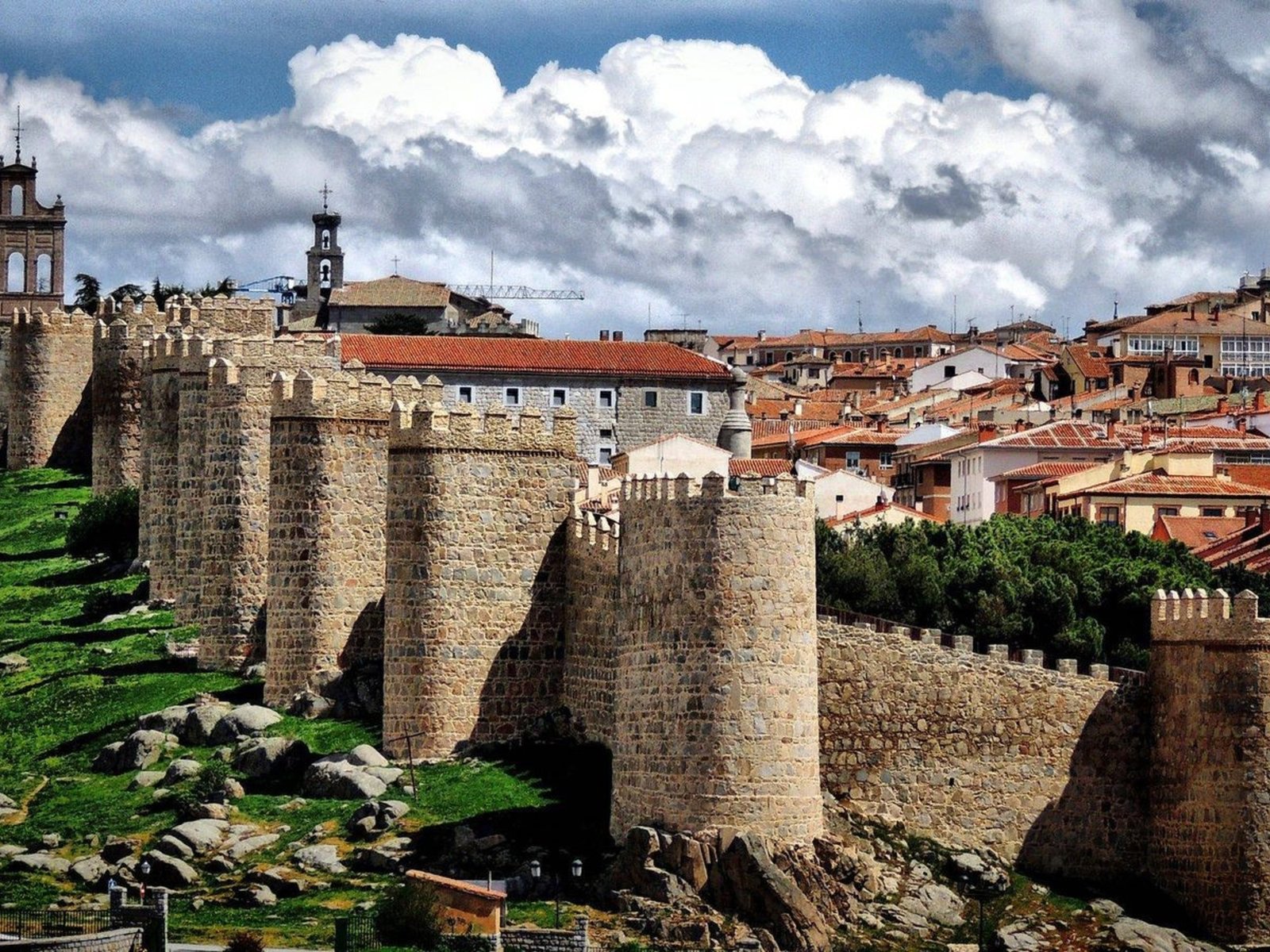 Cómo Adquirir la Licencia Turística en Avila
