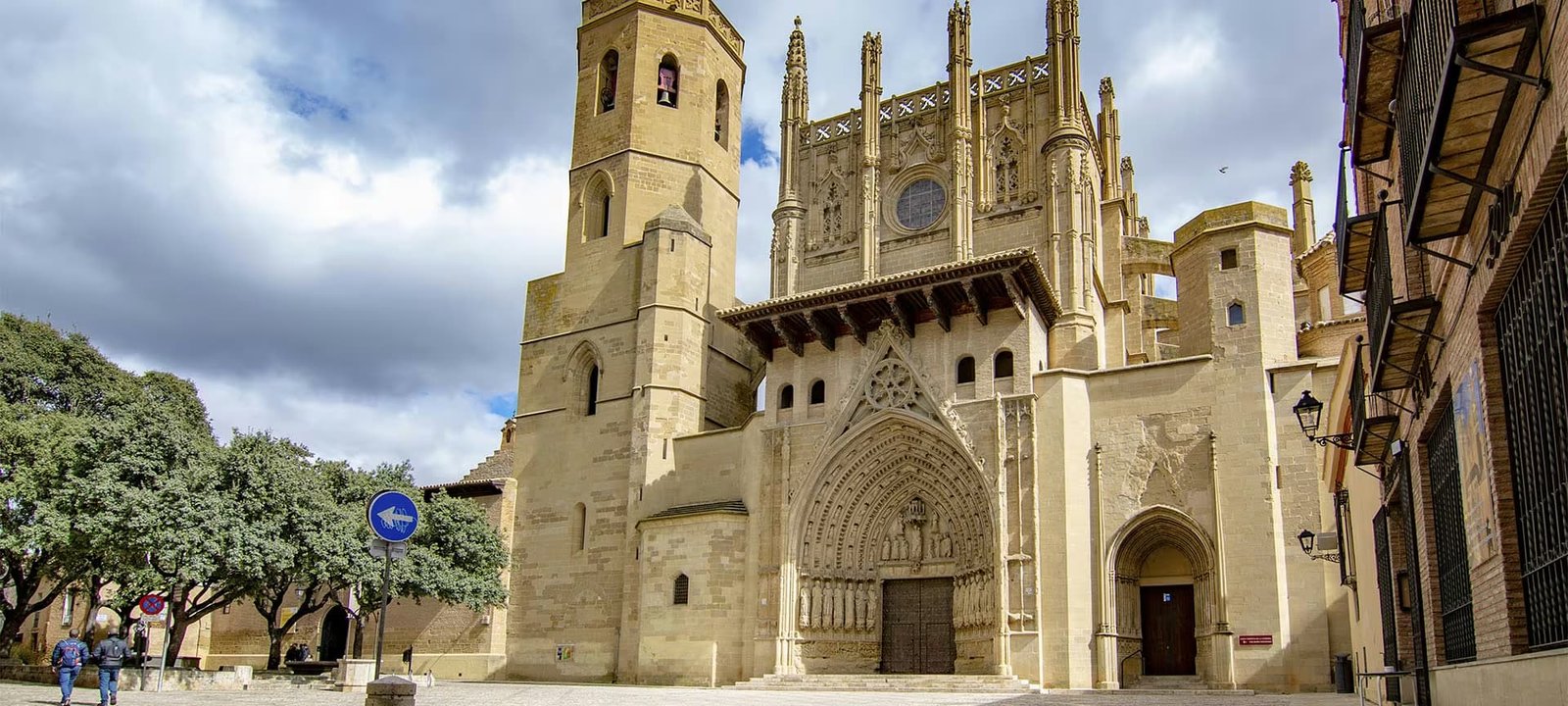 huesca-aragon-catedral-santa-maria